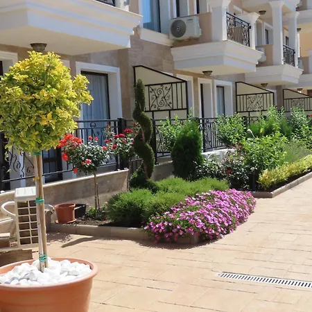 Апартаменти Polarstar Verona Светий Влас